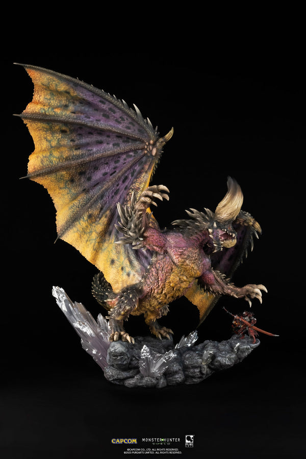 Monster Hunter World Nergigante Statue