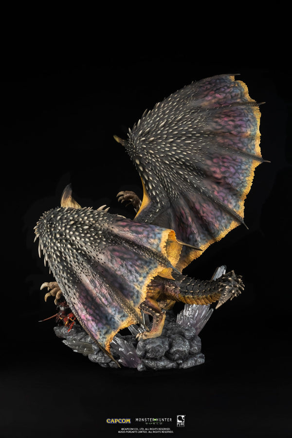 Monster Hunter World Nergigante Statue