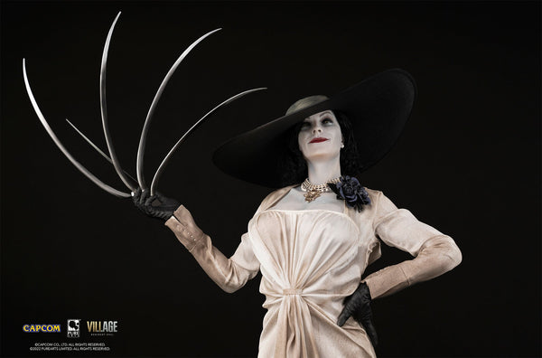 Resident Evil Lady Dimitrescu 1/4 Scale Statue