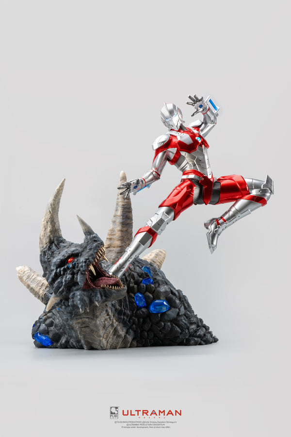 Ultraman vs Black King Statue à l'échelle 1/4 édition exclusive