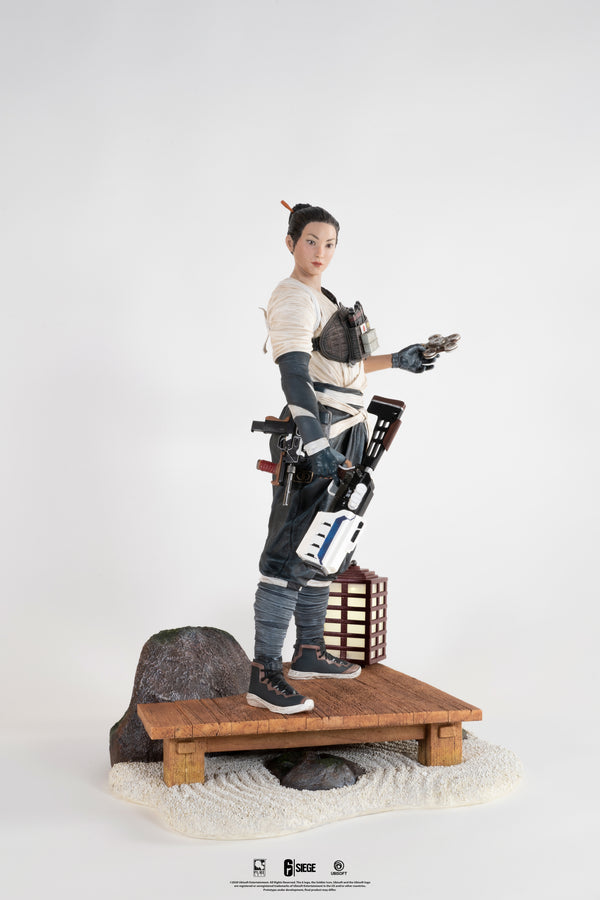 Six Siege: Hibana Elite Skin 1/4 Scale Statue